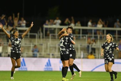 开云APP-王霜首发妙传造世界波 助队2比0获胜终结13轮不胜