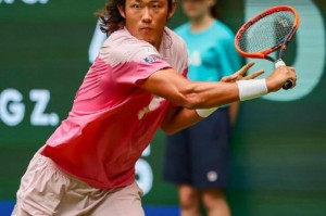 开云体育官网-张奔斗：张之臻上演神奇2比5，再入巡回赛4强！