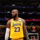 NBA专家对今夏顶级自由球员排名：勒布朗和哈登领衔，保罗在列