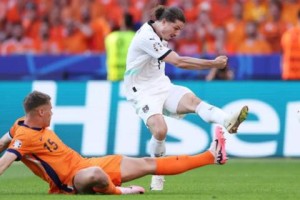 开云体育官网-【欧洲杯】奥地利3比2荷兰头名出线，荷兰落至第三