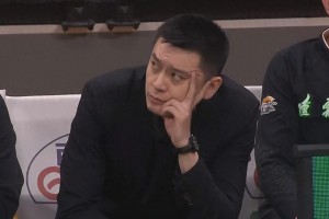 开云-唉！裁掉10分外援，签7分水货，净做傻事，41岁少帅连败欲哭无泪