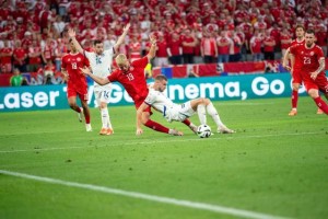 kaiyun-【欧洲杯】塞尔维亚破门乏术，丹麦3连平小组第2出线