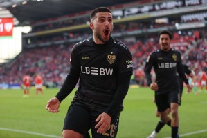 kaiyun-翁达夫连场破门剑指德国队，斯图加特上下齐呼“他该入选了”